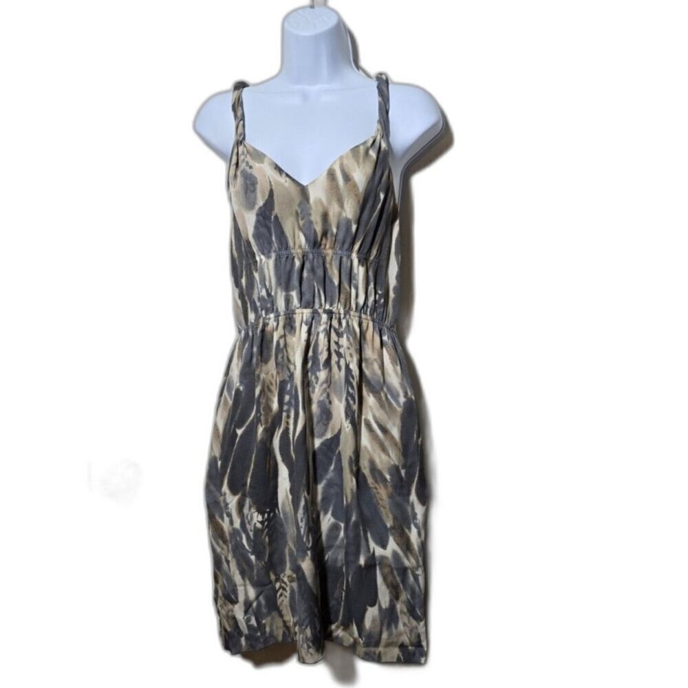Banana Republic Womens Sz 4 Dress Blur Pattern Gray twisted straps V-Neck